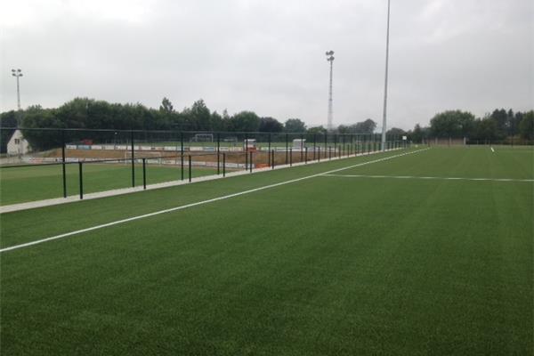 Aménagement terrain de football synthétique - Sportinfrabouw NV